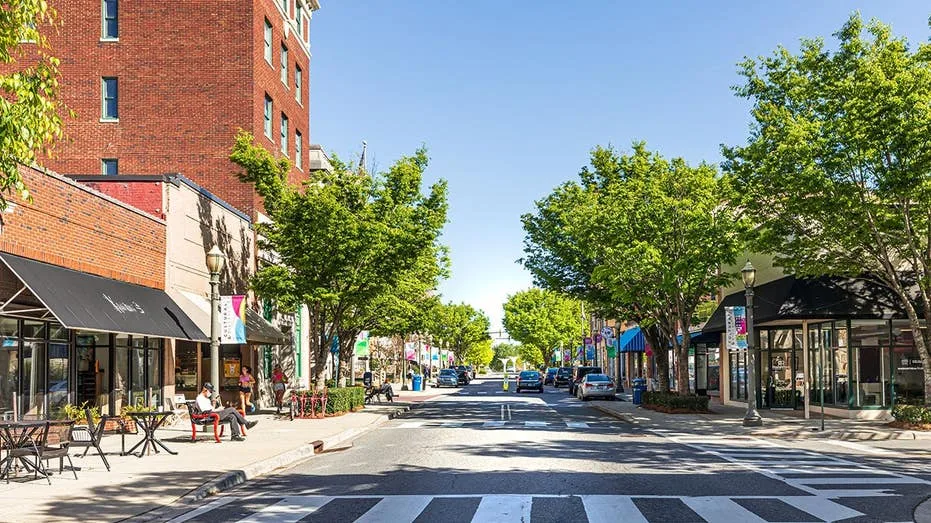 Small Businesses and Entrepreneurship: 250 Years of American Economic Foundation