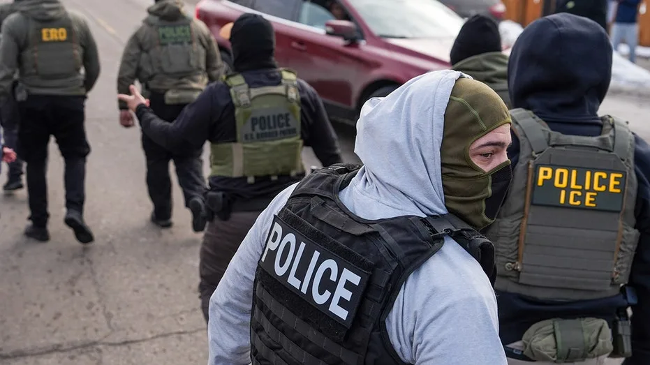 Federal Judge Halts Philadelphia Ordinance Restricting Masked Officers