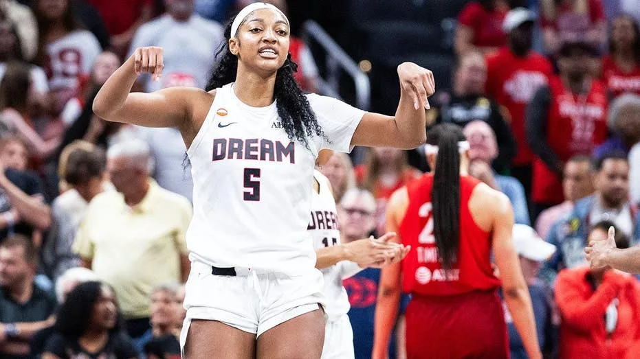 WNBA Suspends Tempo Coach Sandy Brondello for 'Protected Species' Remark About Angel Reese