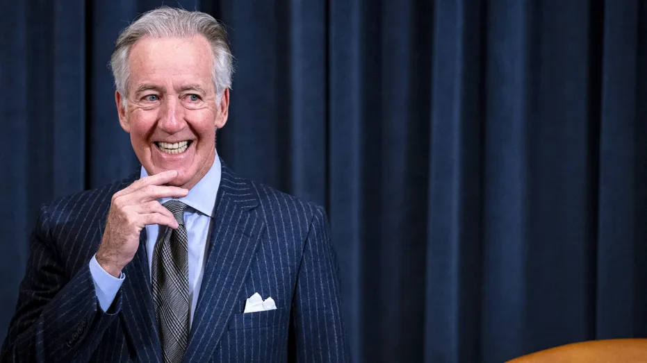 Representative Richard Neal Fends Off Progressive Primary Challenger in Massachusetts