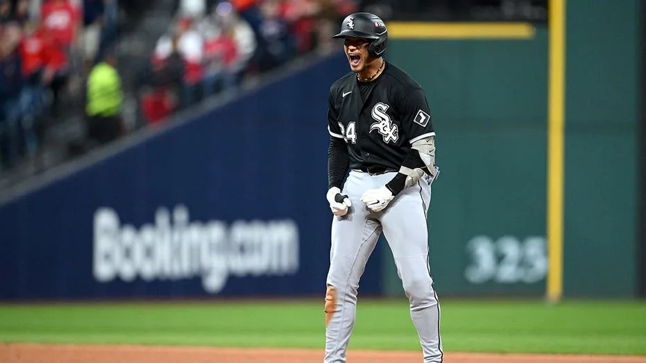 White Sox Secure Dramatic Comeback Victory, Take Commanding 2-0 ALDS Lead Over Guardians