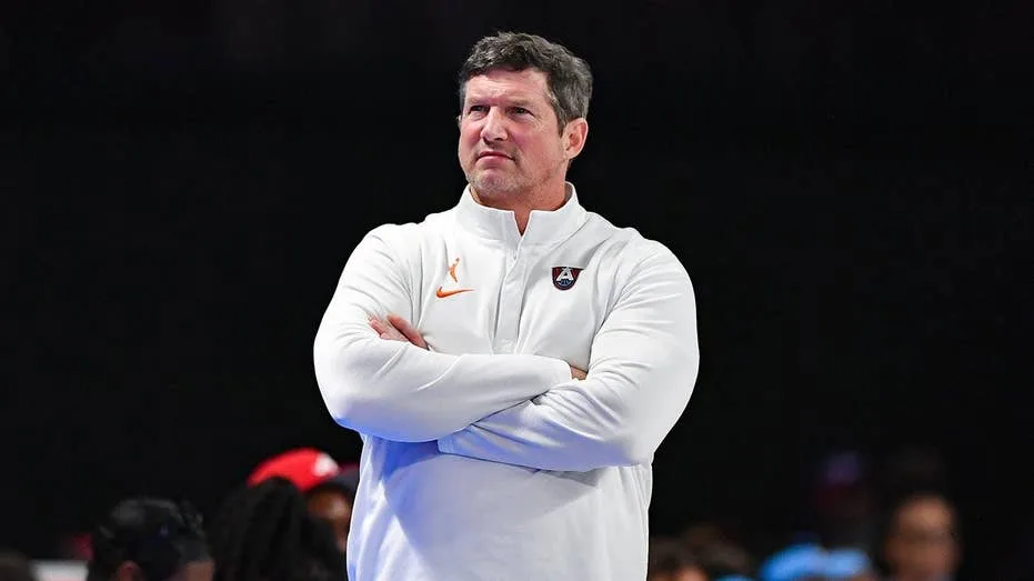 Karl Smesko Guides Atlanta Dream to WNBA Finals Less Than Two Years After College Coaching